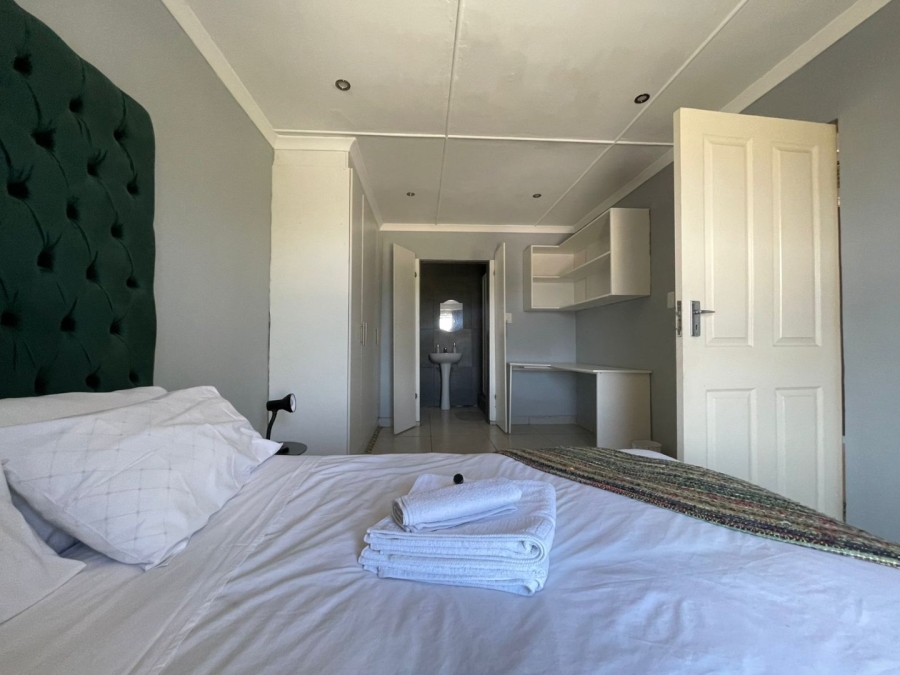 3 Bedroom Property for Sale in Nahoon Valley Park Eastern Cape